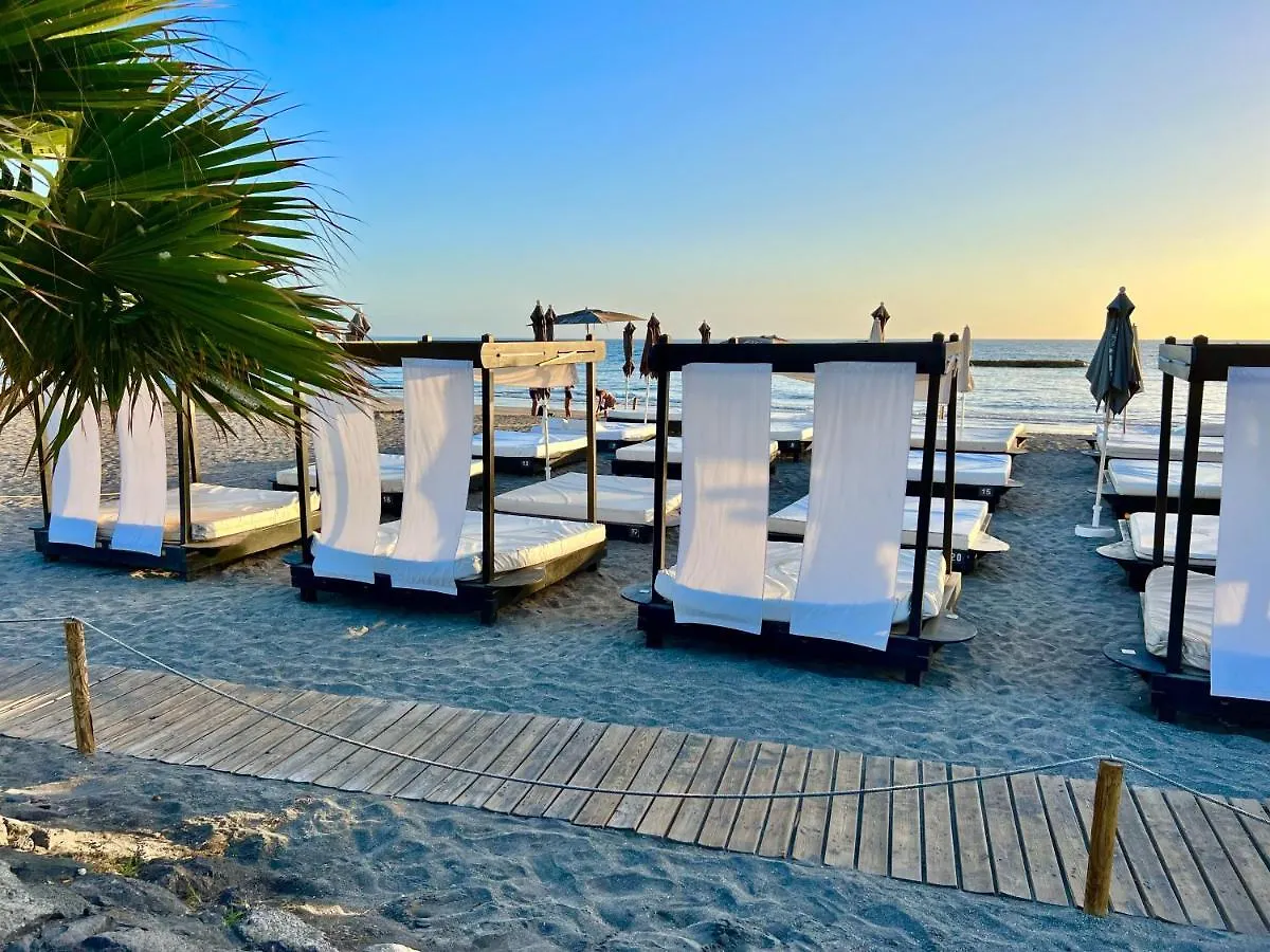 !!! Relaxing View, The Heights Apartment With Terrace And Heated Pools, Los Cristianos  Los Cristianos (Tenerife)
