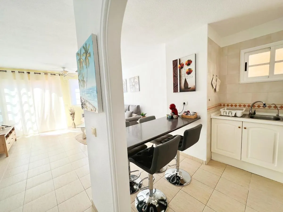 !!! Relaxing View, The Heights Apartment With Terrace And Heated Pools, Los Cristianos