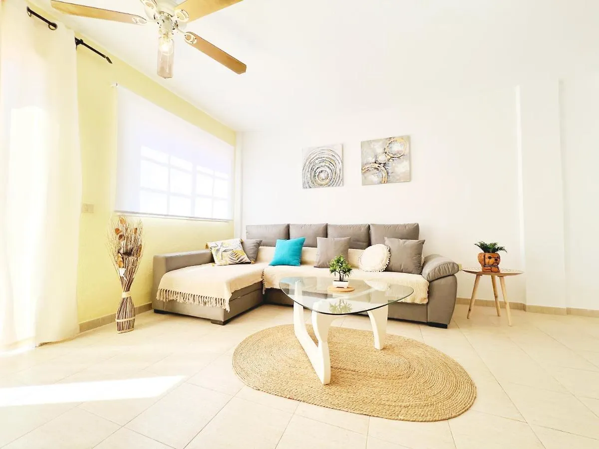 !!! Relaxing View, The Heights Apartment With Terrace And Heated Pools, Los Cristianos لوس كريستيانوس