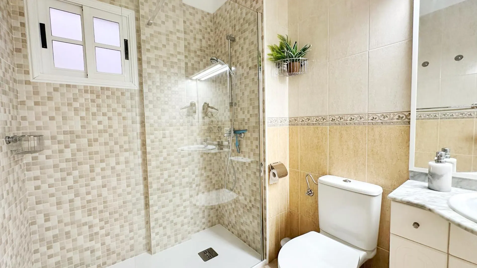 !!! Relaxing View, The Heights Apartment With Terrace And Heated Pools, Los Cristianos